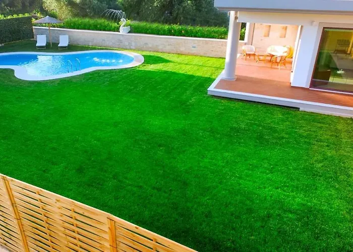 Дом отдыха Chania Oasis With Heated Pool *