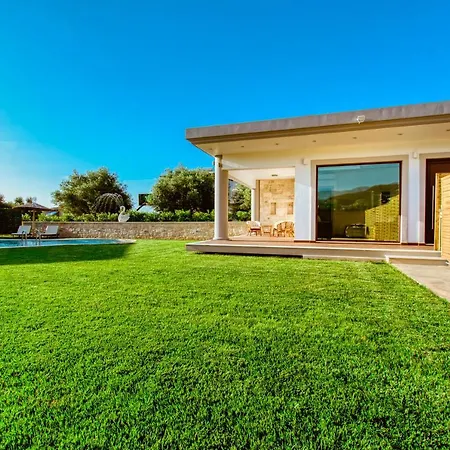 Chania Oasis With Heated Pool Vakantiehuis Chania (Crete)